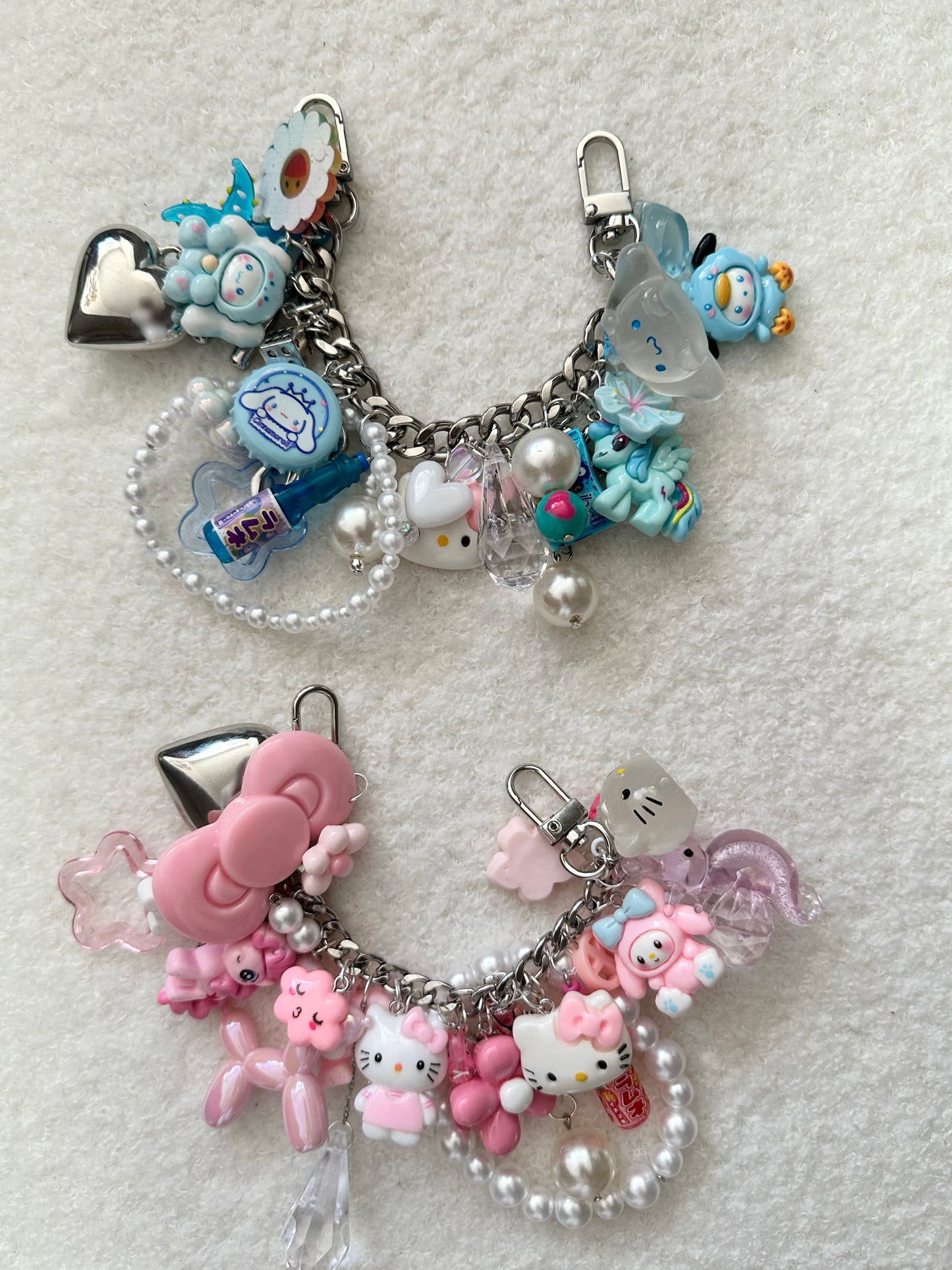 blue chained junk bag charm