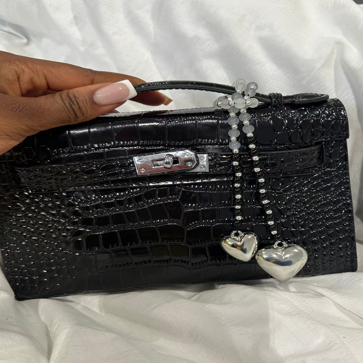 Single beaded bag charm
